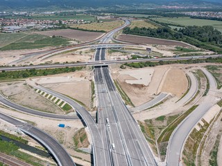 Vodiči, pozor: Most nad D1 úplne uzatvoria