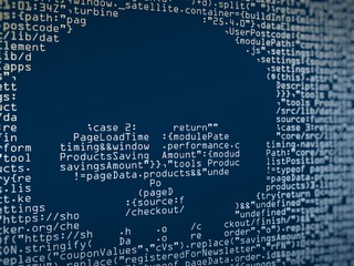 Ruskí hackeri útočia na Ukrajine koordinovane s armádou