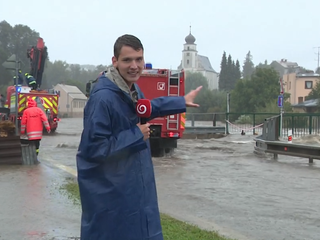 Reportér TV JOJ Radovan Antoži získal cenu.  Bodovali reportáže mapujúce povodne