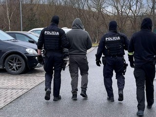 Veľký úlovok žilinskej kriminálky: Zamerali sa na obchodovanie so sexuálnymi službami a na drogy