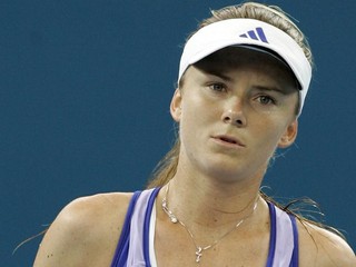 Hantuchová postúpila po zúrivom obrate, Kristína Kučová dostala stop