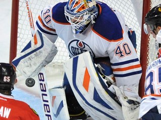 VIDEO. Z vlastenca Chicaga Marinčin prvý gól v NHL nevyťažil