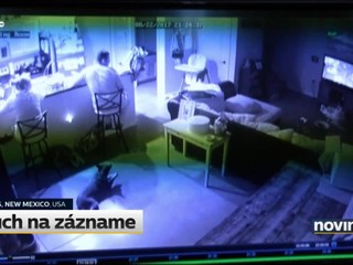 VIDEO: Duch sa prechádzal po dvore