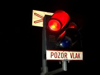 Vlak zrazil pri Sabinove muža. Polícia nepozná jeho totožnosť