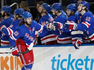 Aj TÁTO pliaga ničí šport! Predstavenie hráča NY Rangers sa zvrtlo