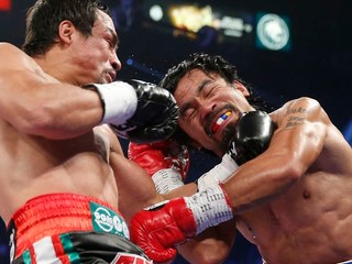 Márquez na štvrtý pokus zvíťazil nad Pacquiaom