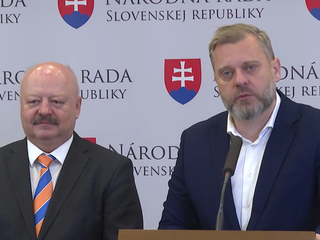 Tlačová beseda SaS o "Kaliňákových kšeftoch"