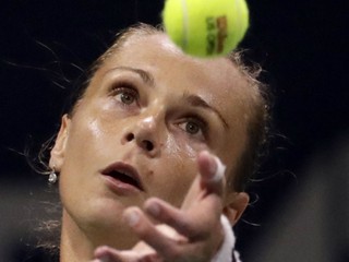 Rybáriková cez K. Bondarenkovú do osemfinále proti Wozniackej alebo Bertensovej