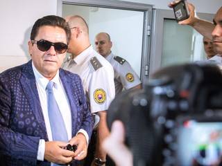 Znalecký posudok poskytnutý Kočnerom podľa protistrany nepreukazuje pravosť zmeniek