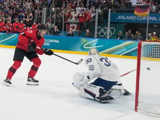 Kanada sa bavila hokejom, Francúzom strelila DESAŤ gólov