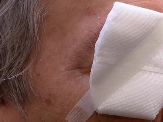 Prišiel o oko len preto, lebo si dovolil zatrúbiť na iných vodičov