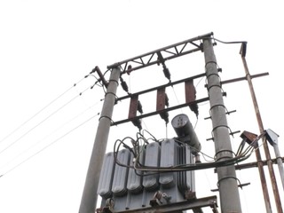 Páchateľ už trinásťkrát vypol elektrinu, hrozí mu 25 rokov vo väzení