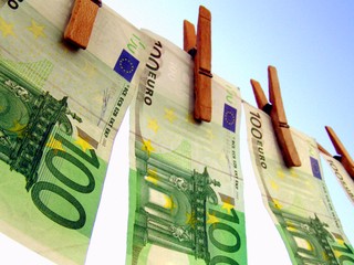 Vo Fínsku bol Národný deň závisti. Zverejnili, koľko daní odviedol občan