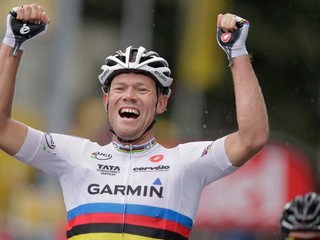 TdF: V cieli radosť Hushovda a smrť technika