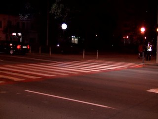 Humenčania zrazili na priechode pre chodcov ženu