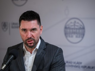 Slintačka a krívačka je už aj na Slovensku. Sú známe chovy, v ktorých sa potvrdila