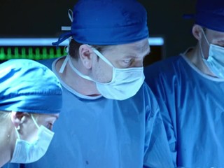 Nemocnica je stabilne prvou voľbou divákov, Bez servítky mala včera druhú najvyššiu sledovanosť od začiatku vysielania