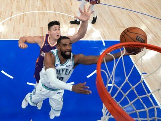Dončič prispel 32 bodmi k triumfu Dallasu na palubovke LA Clippers