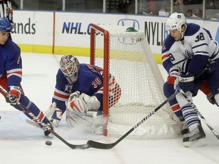Gáborík s gólom a asistenciou, Svatoš strelil víťazný gól Colorada