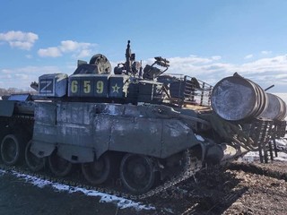 Ľadové peklo na Ukrajine: Ruskí vojaci môžu v tankoch zamrznúť