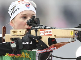 Slovenky v stíhačke netriafali, a tak krúžili