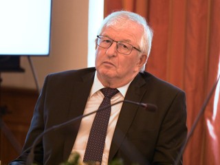 Jána Mazáka odvolali z funkcie predsedu Súdnej rady SR, zostáva jej členom