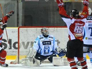 Disciplinárka Pro-Hokeja nepotrestá Frühaufa za zákrok na Chrenka