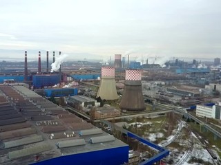 Odborári sa dohodli s vedením US Steel na kratšom pracovnom týždni