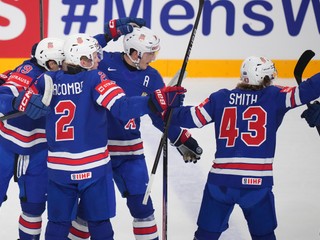 Američania zdolali Švédsko 6:2 a postúpili do finále