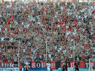 Trnavských hráčov napadli vlastní fanúšikovia, vedenie potvrdilo incident