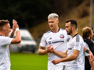 Prvé dve miesta držia Stredoslováci. Naprieč ligami však môže byť rušnejšie