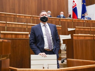 Špeciálny prokurátor Lipšic zamietol sťažnosť obvineného bývalého ministra financií Petra Kažimíra