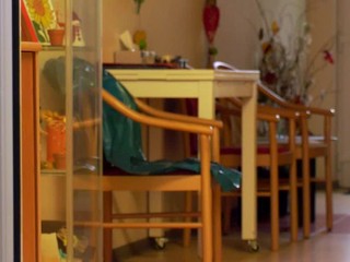 Návštevy v zariadeniach sociálnych služieb budú cez Veľkú noc povolené. Niektorí sa uvidia po roku