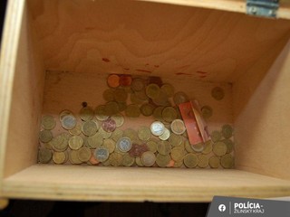 Šok pre veriacich: Zlodej ukradol z kostola peniaze z milodarov