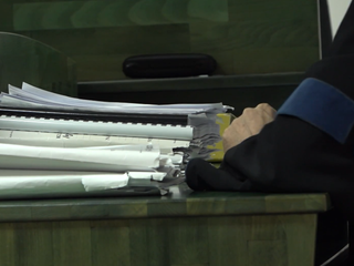 "Bála som sa, že prídem o prácu," vysvetľovala svedkyňa v prípade údajných úplatkov na škole