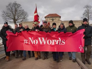 V Dánsku protestovali tisíce ľudí proti Trumpovým výrokom o vojakoch z NATO