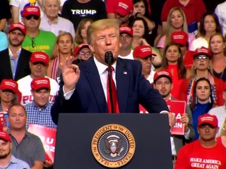 Demokrati podali žalobu na Donalda Trumpa, ak uspejú, Trump už nebude môcť nikdy kandidovať