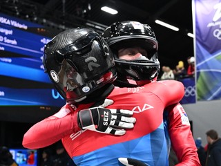 Historicky PRVÁ slovenská ženská posádka dvojbobov je krok od cieľa