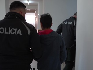 Piatak sa vyhrážal učiteľke, že ju zabije: Sudca za pár minút rozhodol