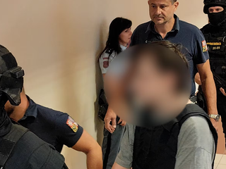 Mladík bol odsúdený na 9 rokov za vraždu predavačiek, znalcovia hovoria o agresívnom sadizme