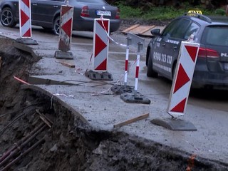 V Čadci vyhlásili mimoriadnu situáciu pre zosuv pôdy