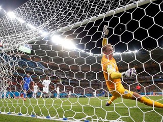 Honduras i Ekvádor v dueli kolumbijských koučov o prežitie