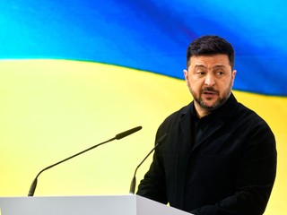 Štyri roky od invázie: Putin Kyjev za tri dni neovládol, pripomenul Zelenskyj