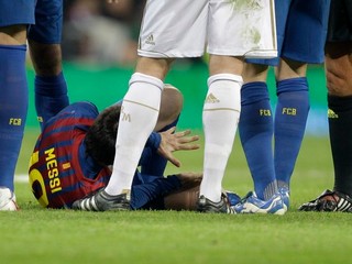 Brutálny Pepe si vyšliapol na Messiho, dostane trest