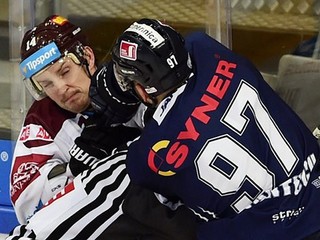 Zavaril si. Ružička za seknutie do hlavy skončil v Sparte