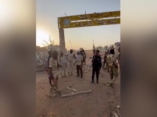 Útok bezpilotného lietadla RSF na školu v Sudáne zabil 50 ľudí, vrátane 33 detí