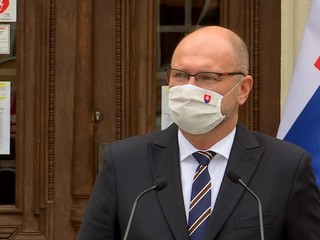 Maloobchodné tržby sa rekordne prepadli, ekonomika Slovenska je na tom podľa Sulíka šeredne