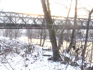 Náhradnú konštrukciu postavili za 11 dní. Teraz hrozí jeho opätovné uzavretie kvôli hnijúcemu drevu