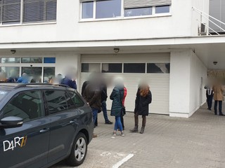 Práce na Bratislavskom obchvate pokračujú. Vo štvrtok zadržali 4 ľudí