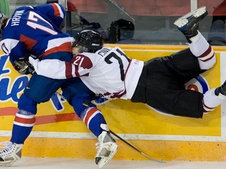 Mladí Slováci sa nedali stiahnuť a zachránili sa v elite